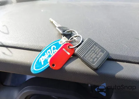 2012 Ford E-150 Commercial z USA, uszkodzony, nr VIN 1FTNE1EW4CDA25460